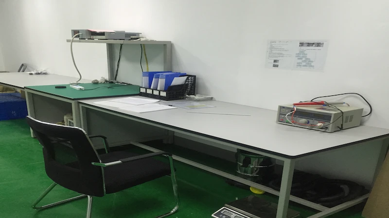 QA testing work table